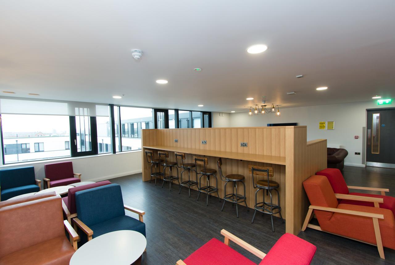 Destiny Student - Kavanagh Court Dublin Exteriör bild