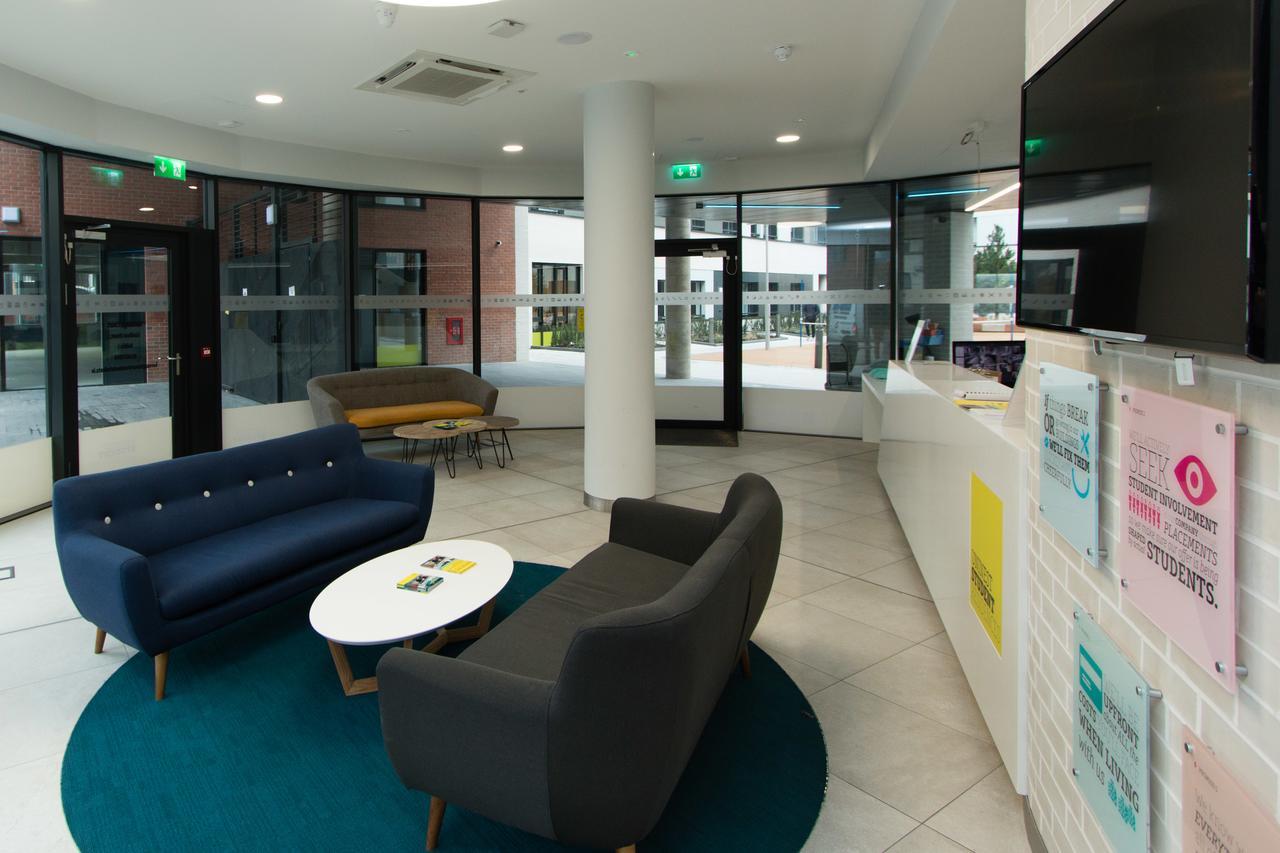 Destiny Student - Kavanagh Court Dublin Exteriör bild